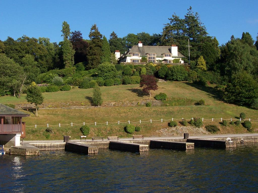 Windermere Motor Boat Racing Club Guest House โบว์เนส ออน วินเดอเมียร์ ภายนอก รูปภาพ