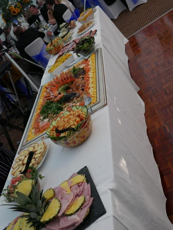 Windermere Motor Boat Racing Club Guest House โบว์เนส ออน วินเดอเมียร์ ภายนอก รูปภาพ