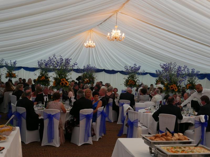 Windermere Motor Boat Racing Club Guest House โบว์เนส ออน วินเดอเมียร์ ภายนอก รูปภาพ