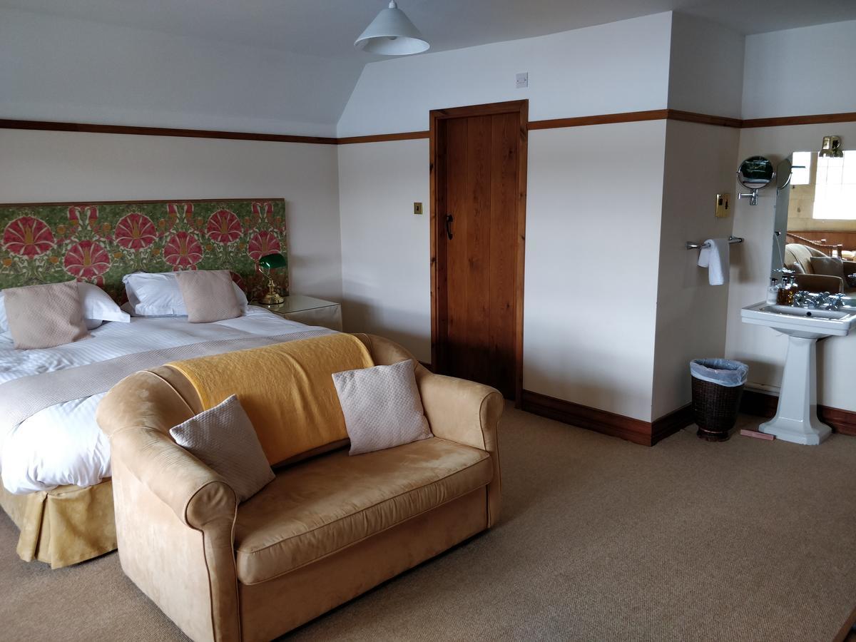Windermere Motor Boat Racing Club Guest House โบว์เนส ออน วินเดอเมียร์ ภายนอก รูปภาพ